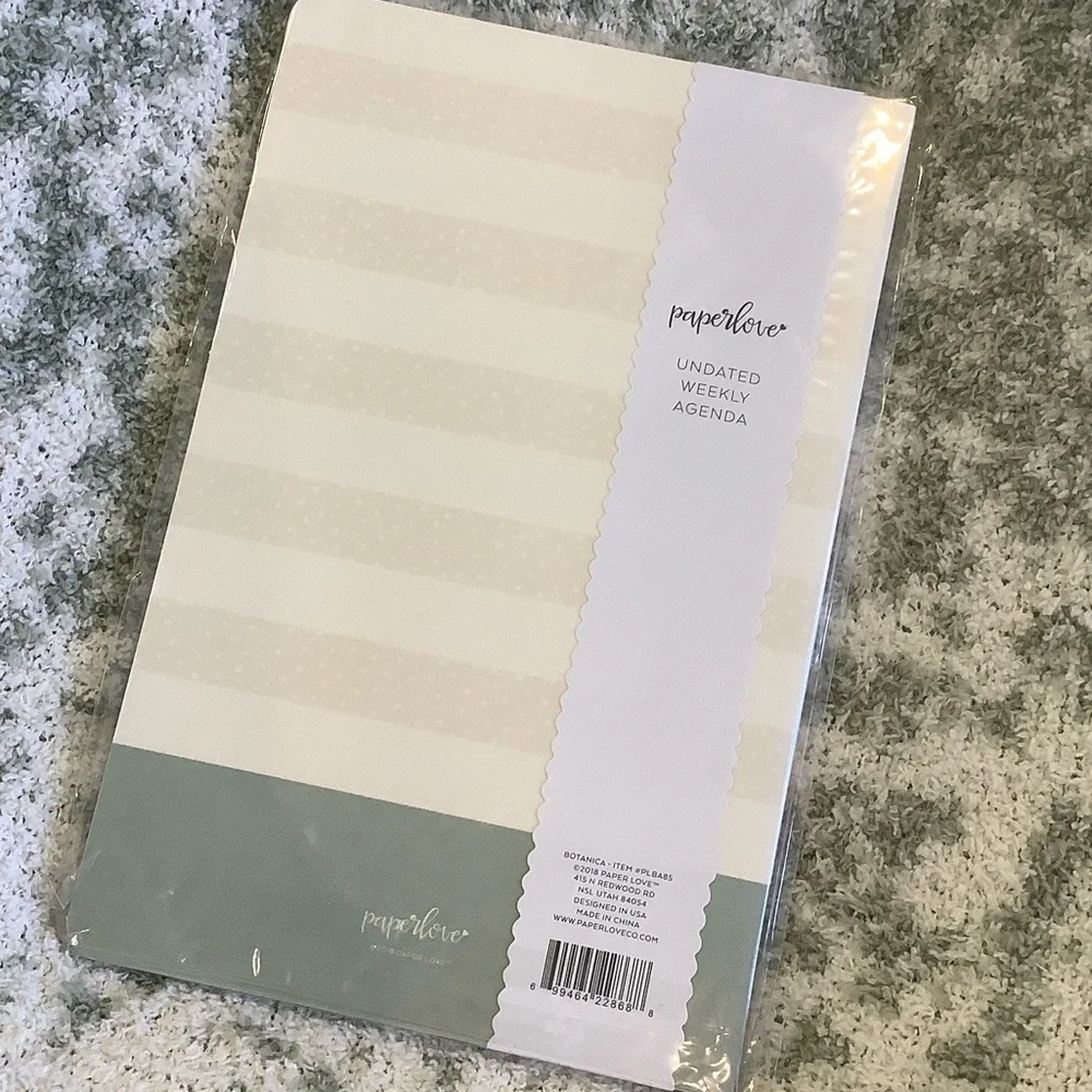 Peach Floral Weekly Agenda Softcover journal Notebook NWT 75 pgs. Paperlove